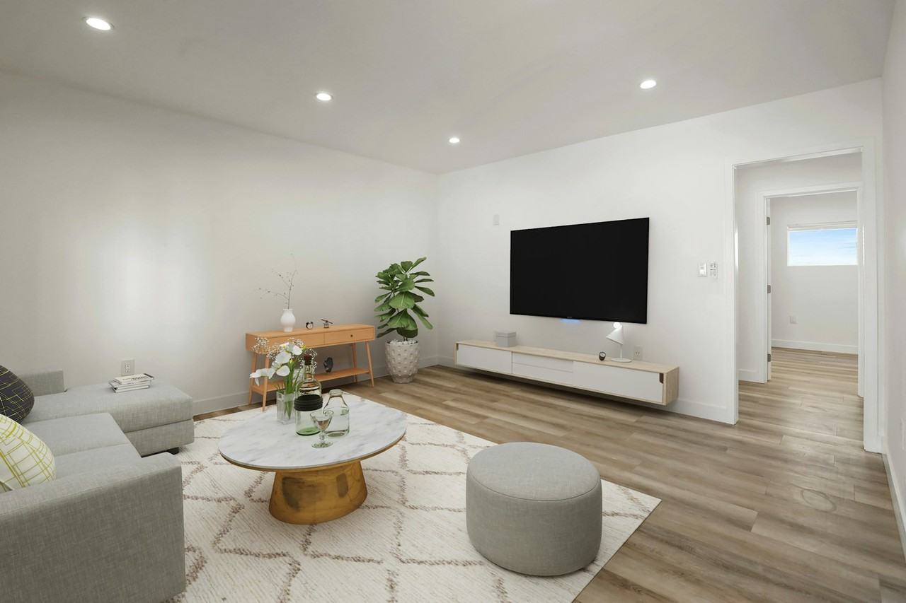 2561 West Avenue 30, Unit 3 - Photo 5 of 20