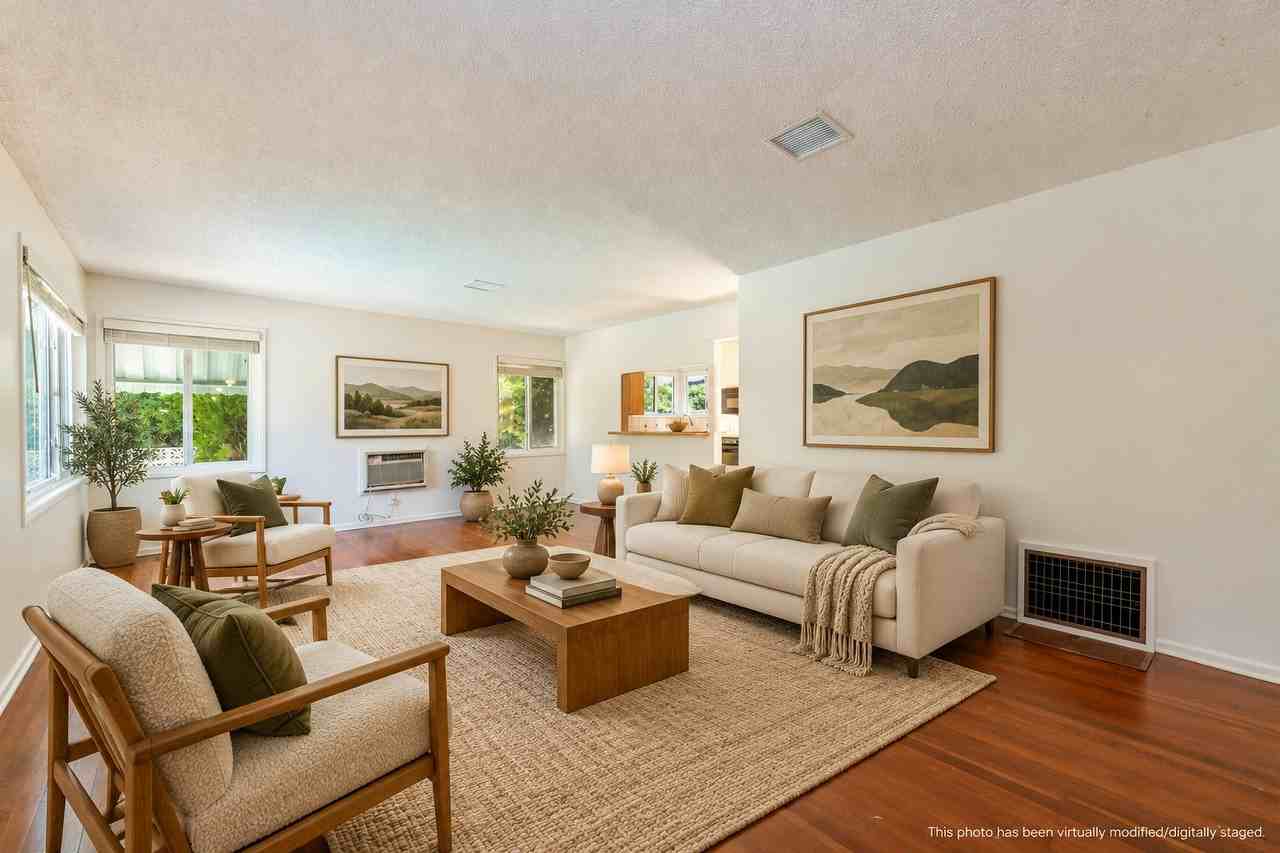 10948 Fruitland Drive - Photo 4 of 24