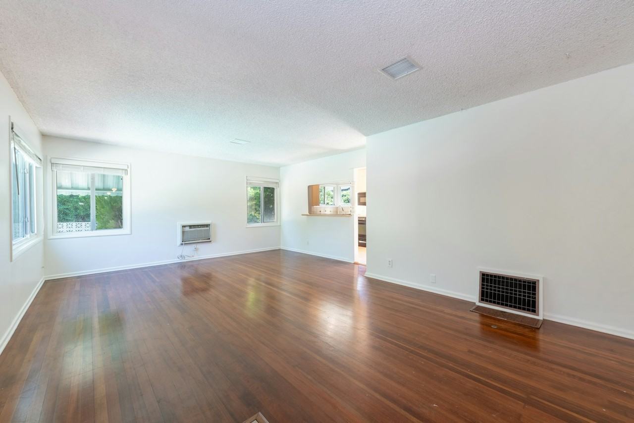 10948 Fruitland Drive - Photo 5 of 24