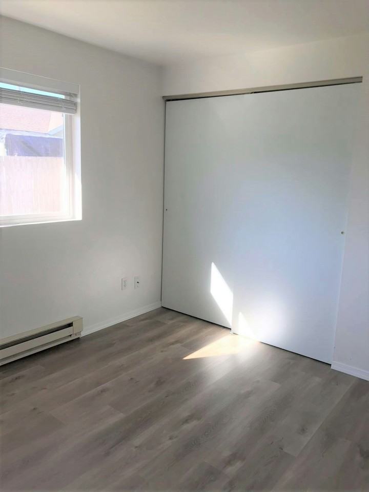 1308 Ledwich Avenue, Unit 2 - Photo 3 of 6
