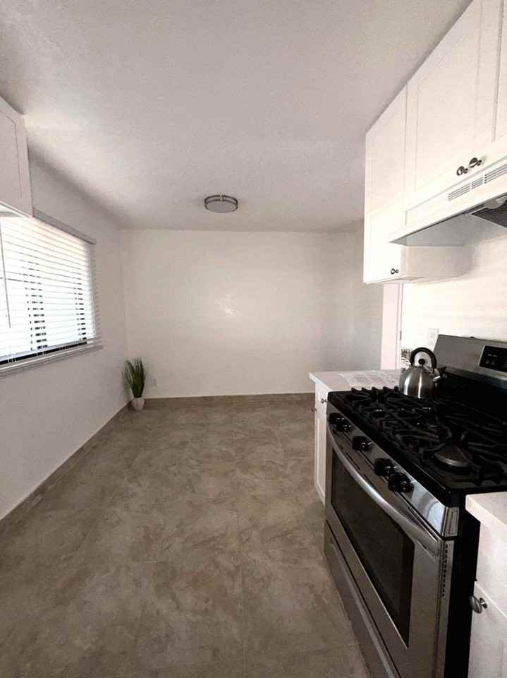 13490 Foothill Blvd - Photo 2 of 10