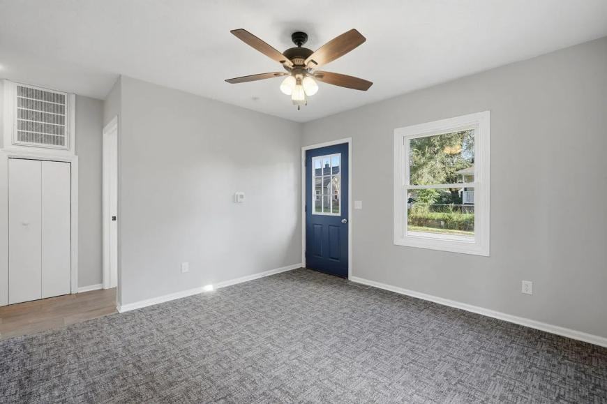 3207 Homestead Ave - Photo 3 of 10