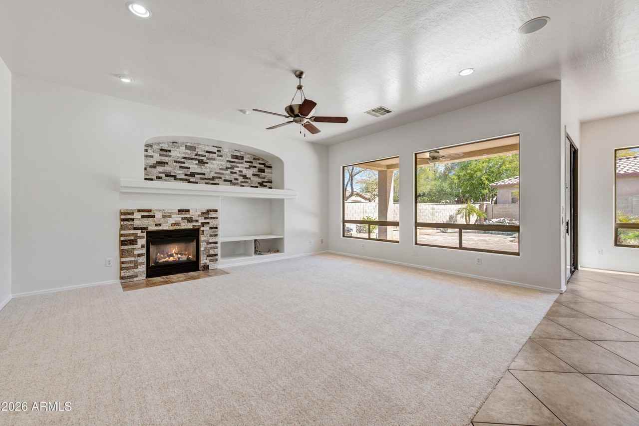 35513 N 31st Dr - Photo 6 of 22