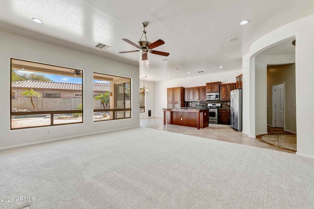 35513 N 31st Dr - Photo 7 of 22
