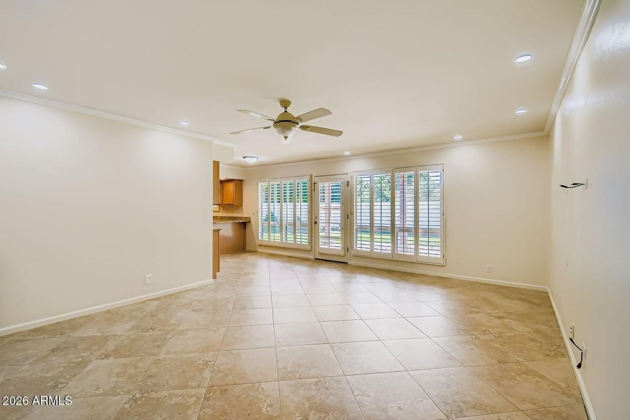 201 W Diana Ave - Photo 6 of 27