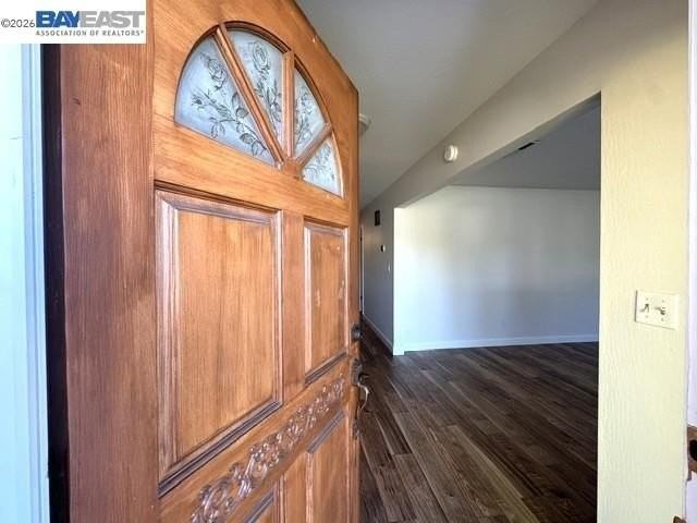 300 Kingsley Pl - Photo 3 of 19