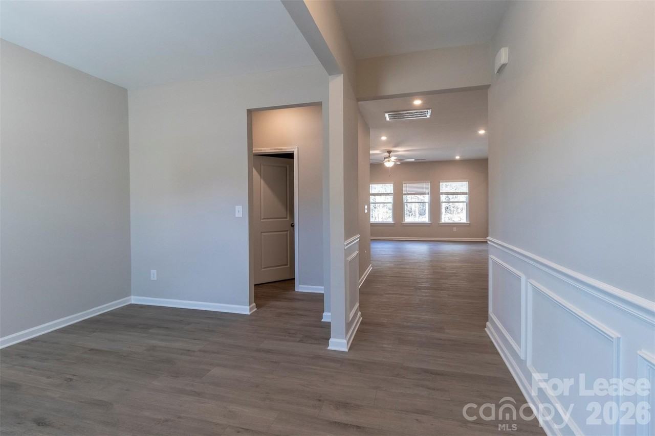 4621 Rosalyn Ln #56 - Photo 4 of 41