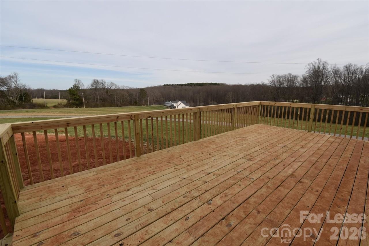 3377 Paul Heavner Ln - Photo 7 of 41