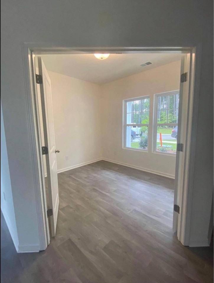 460 Fox Sparrow Ct - Photo 2 of 8