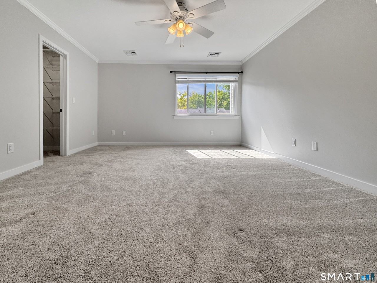 1463 Black Rock Tpke #3 - Photo 6 of 18