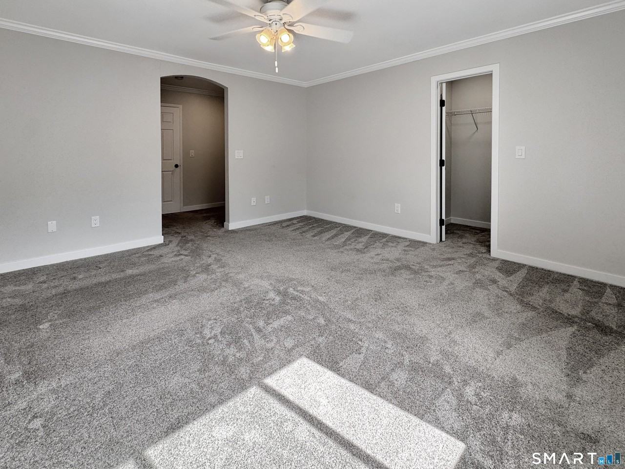 1463 Black Rock Tpke #3 - Photo 7 of 18