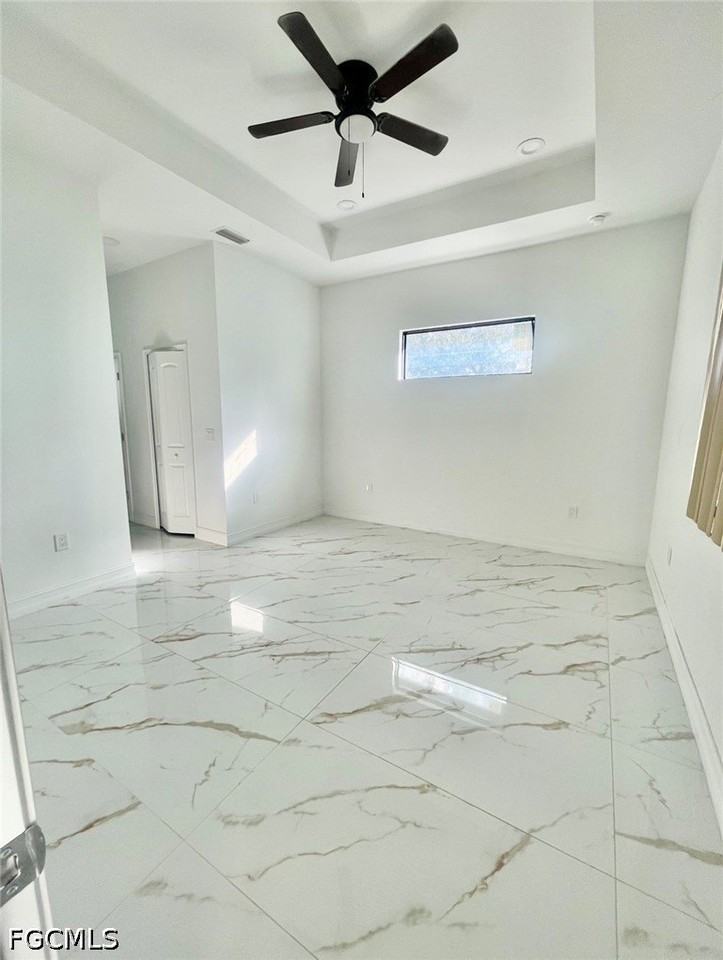803 Wagner Ave - Photo 3 of 12