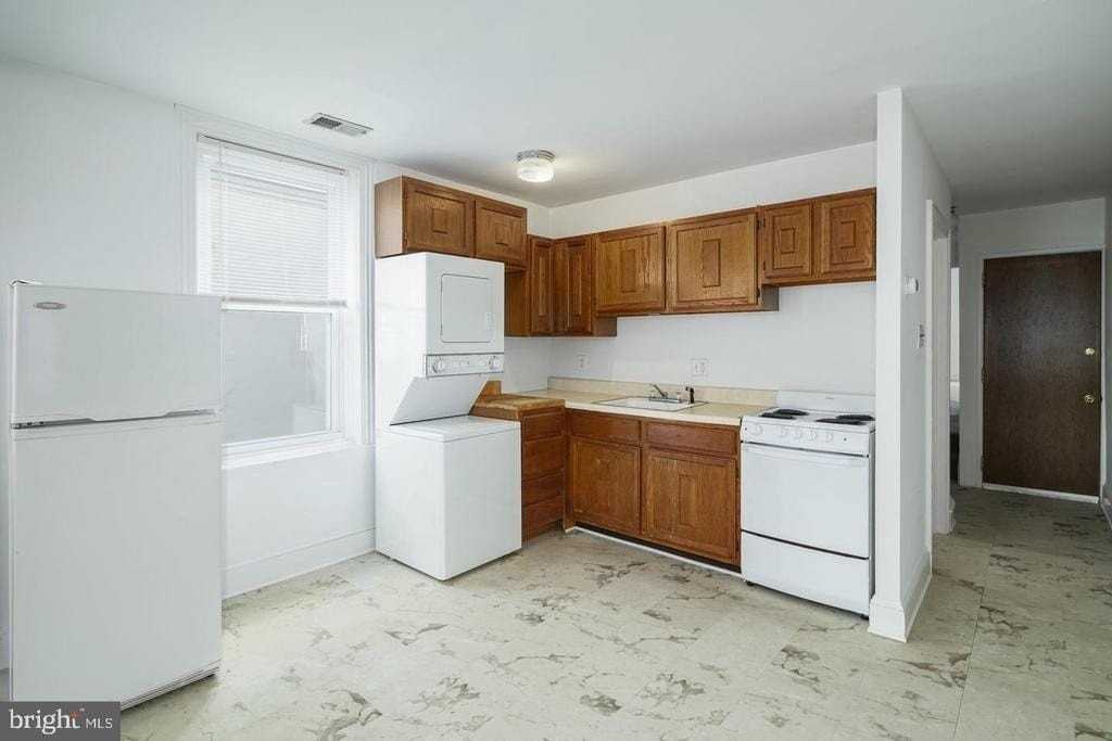 923 N 20th St - Photo 4 of 13