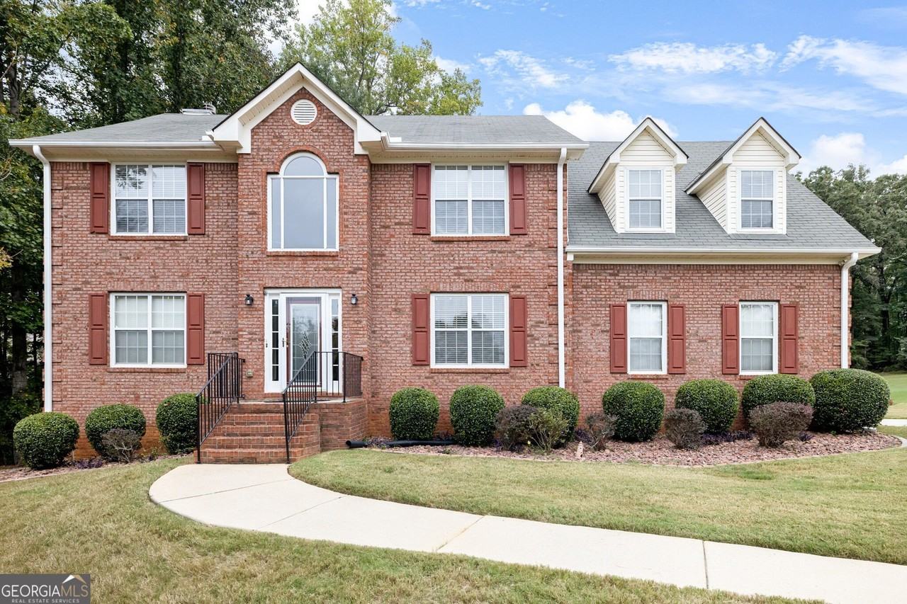 270 Brook Hollow Dr - Photo 2 of 33