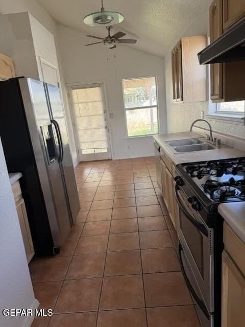 11793 Corona Crest Ave - Photo 3 of 34