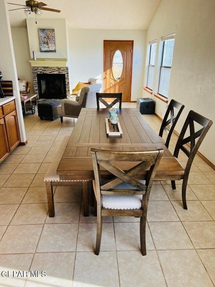 6801 Ridgley Way - Photo 6 of 14