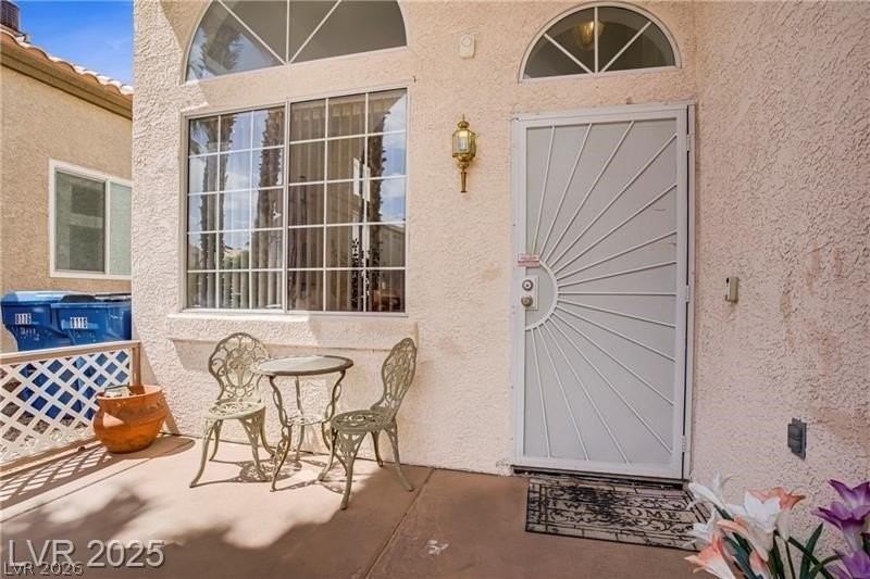 8116 Kokoma Dr - Photo 2 of 27