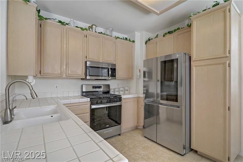 8116 Kokoma Dr - Photo 5 of 27