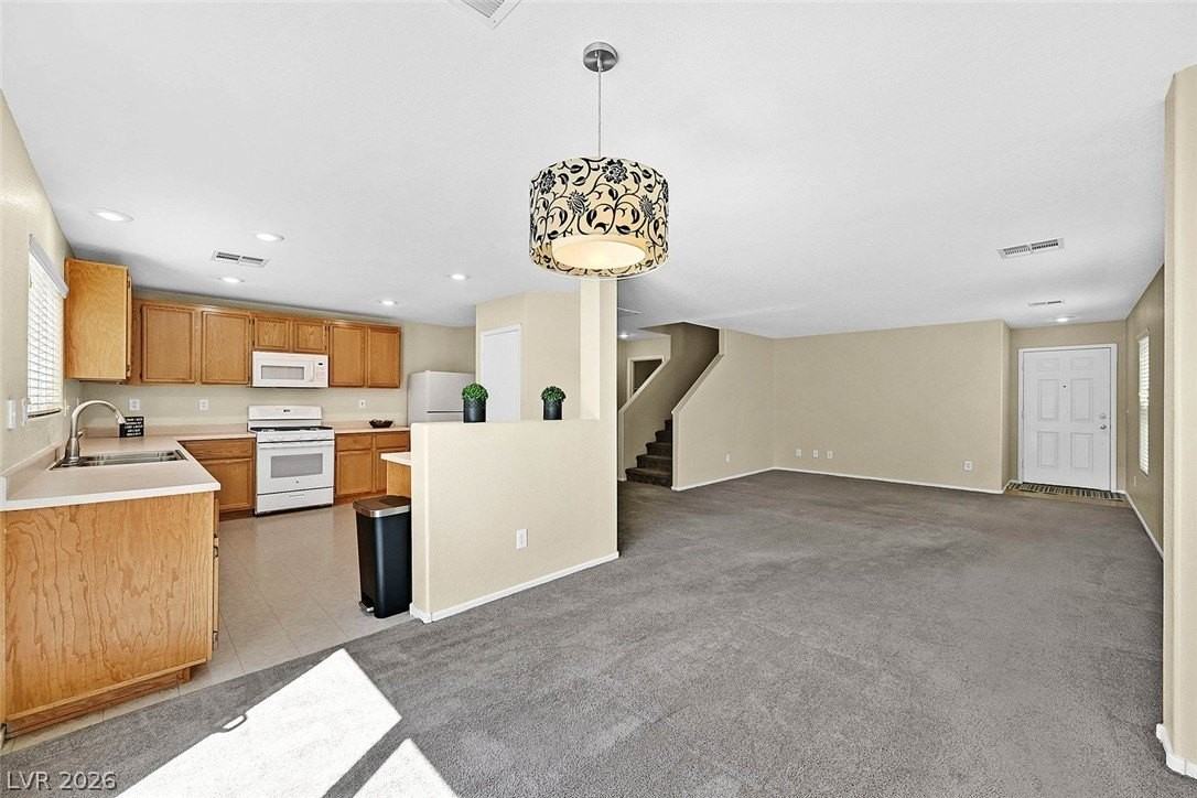 8525 Wildheart Ranch St - Photo 6 of 26
