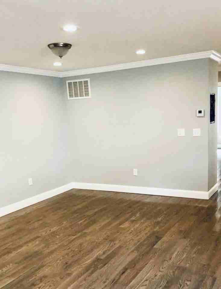 155 Cambridge Ave #2R - Photo 6 of 11