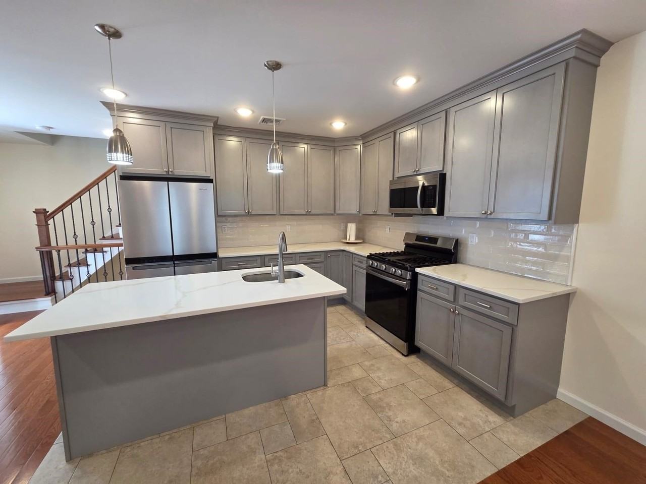 24B Sidney Ave - Photo 4 of 26