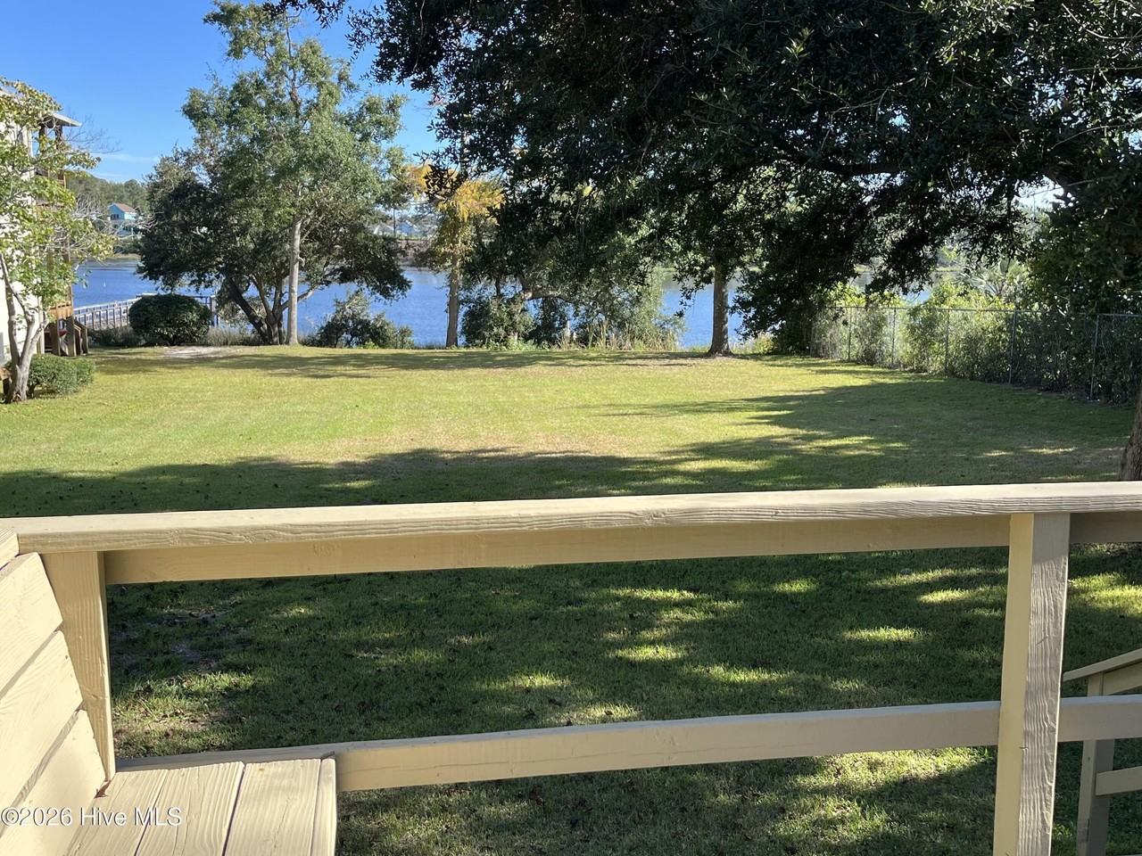 720 Bay Harbor Dr - Photo 7 of 18