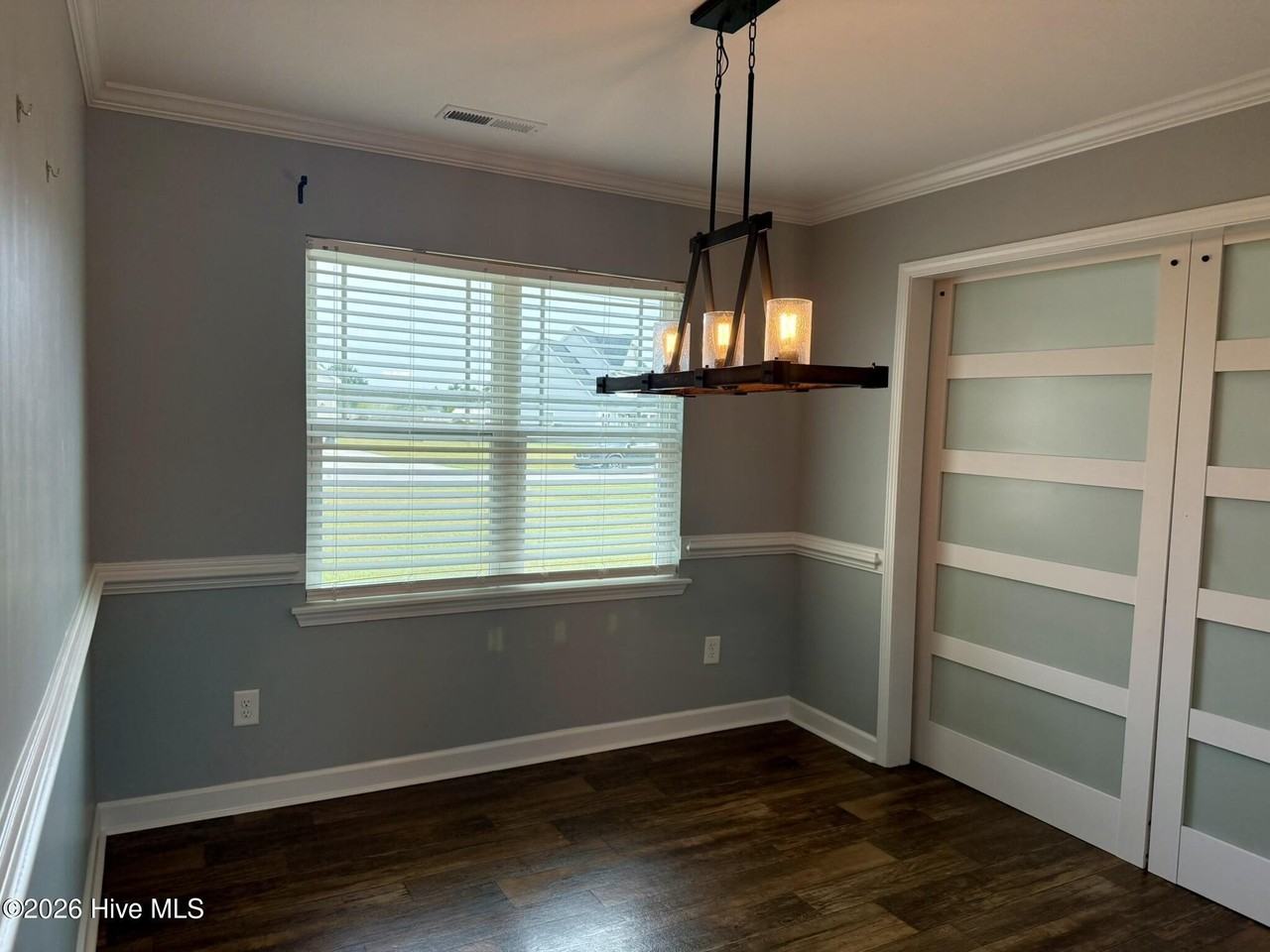 106 Barnhouse Rd - Photo 5 of 34