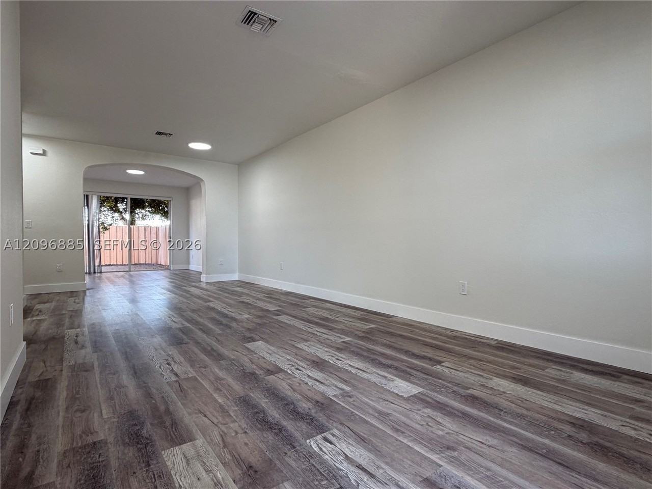 16528 Sw 85th Ln - Photo 3 of 20