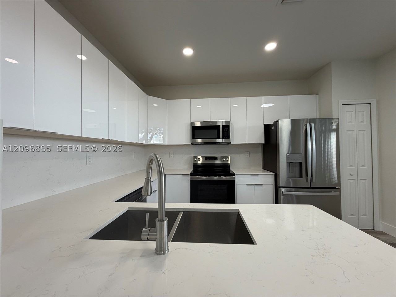 16528 Sw 85th Ln - Photo 6 of 20
