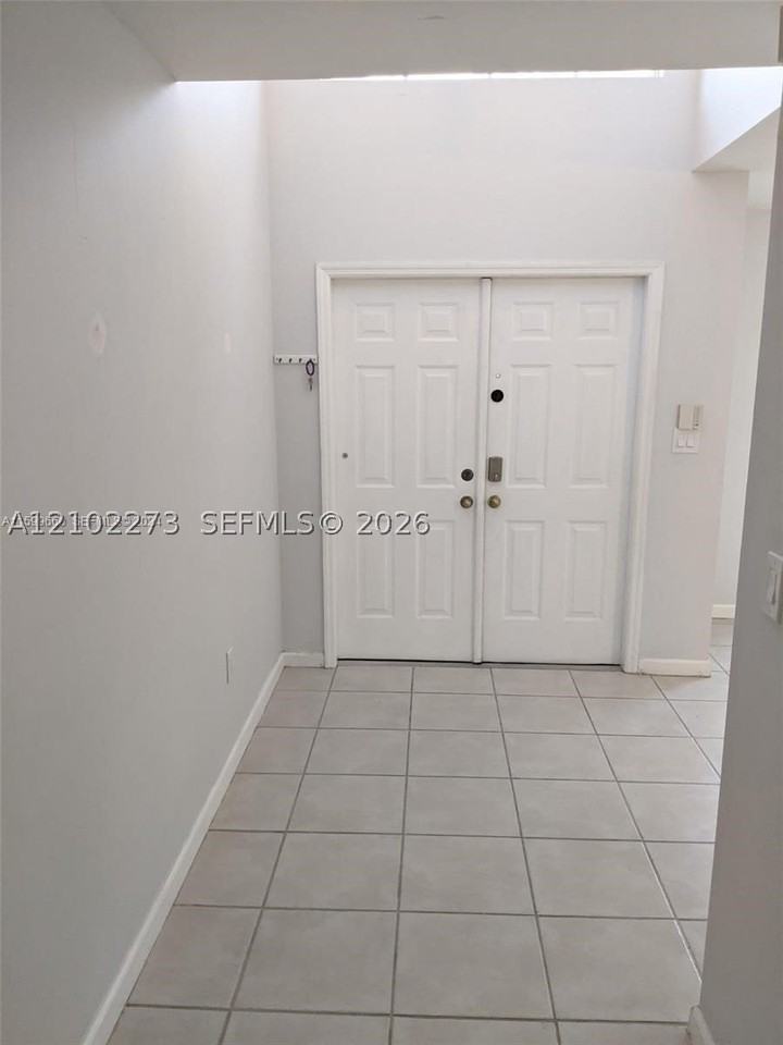 210 Mahogany Ter #210 - Photo 3 of 41