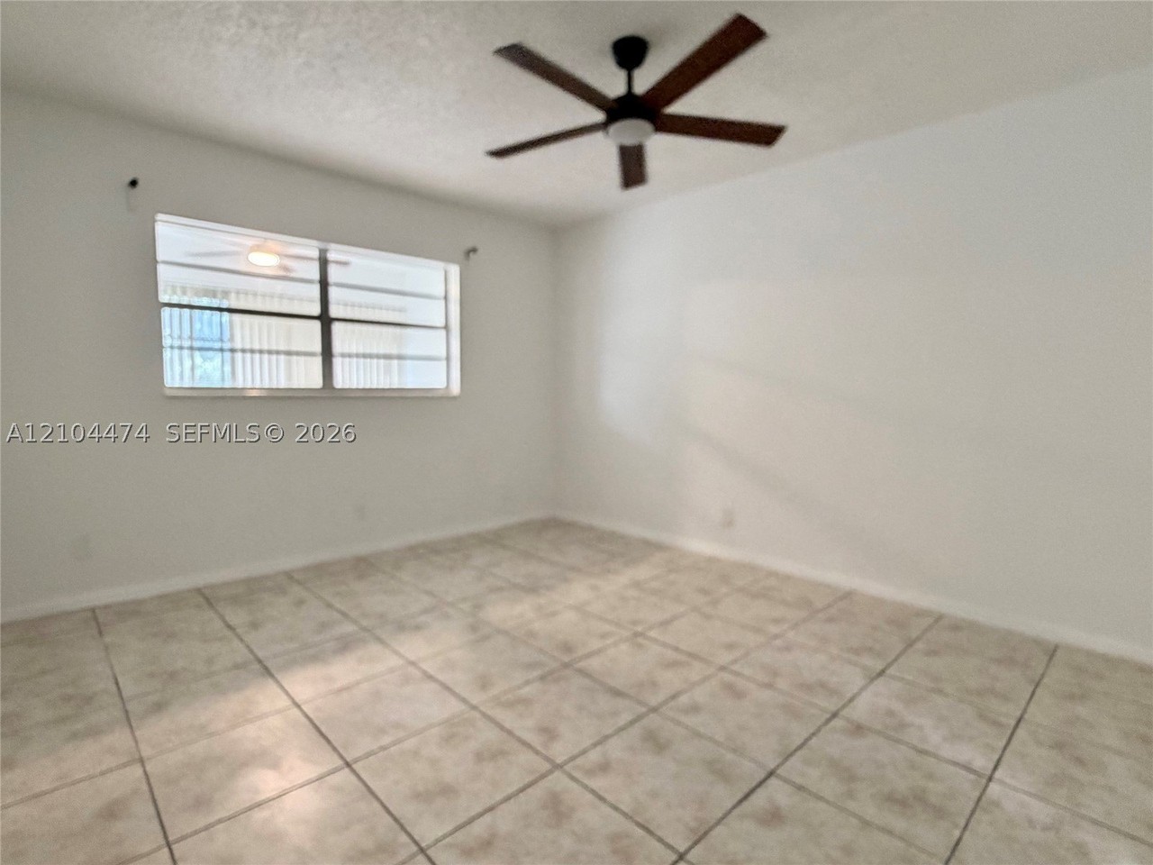 5001 W Oakland Park Blvd #305 - Photo 7 of 14