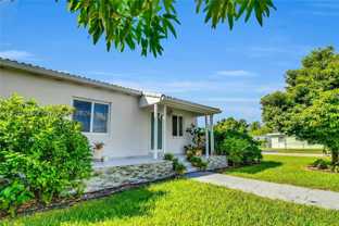 7330 Sw 17th Ter - Photo 1 of 1