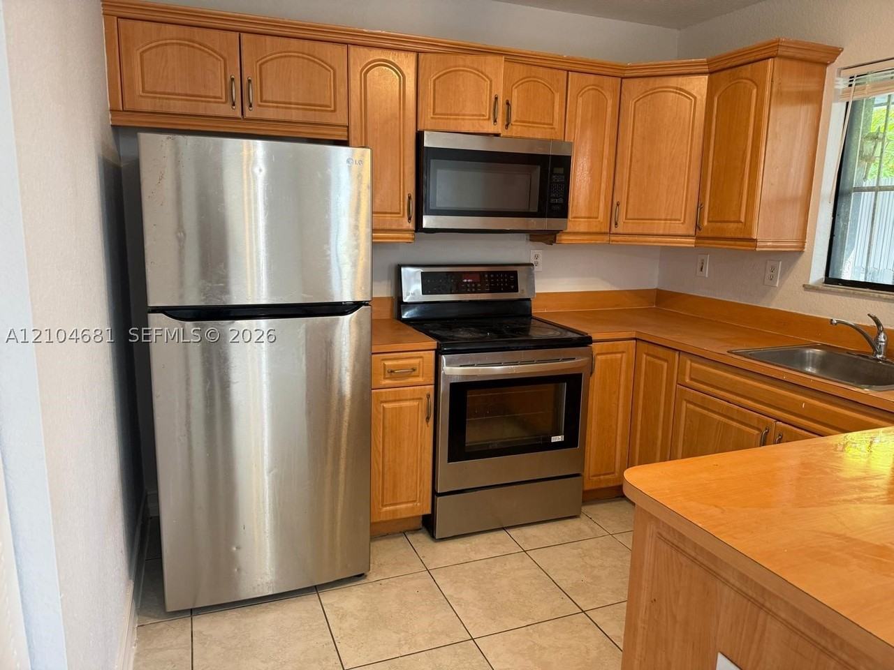 3715 Nw 23rd Ct #3715 - Photo 2 of 20