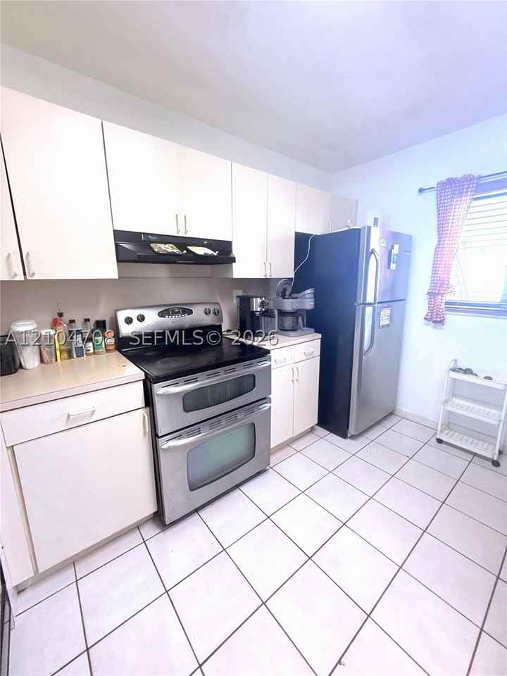 1151 Sw 105th Ave #407 - Photo 7 of 19