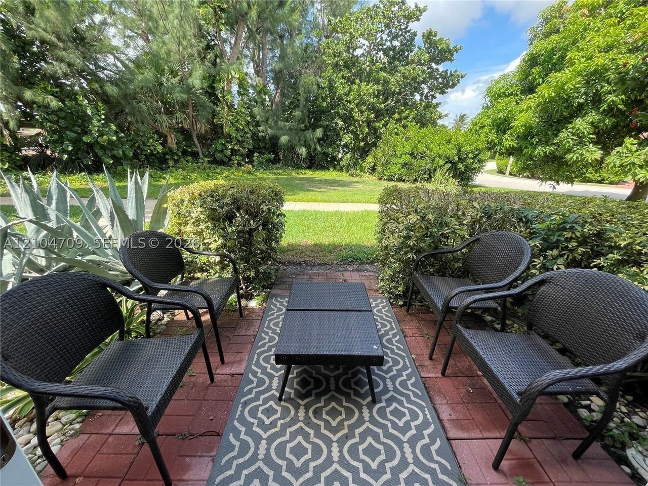 1507 S Ocean Blvd #4 - Photo 4 of 34