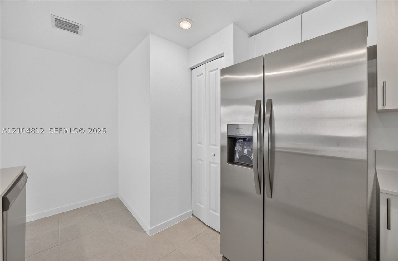 12440 Sw 248th St #1 - Photo 7 of 50