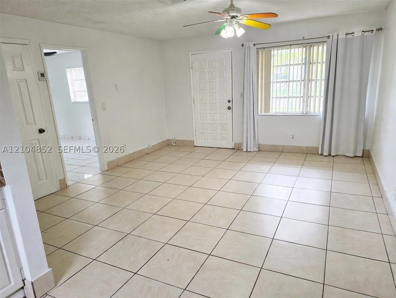 5701 Raleigh St - Photo 4 of 13