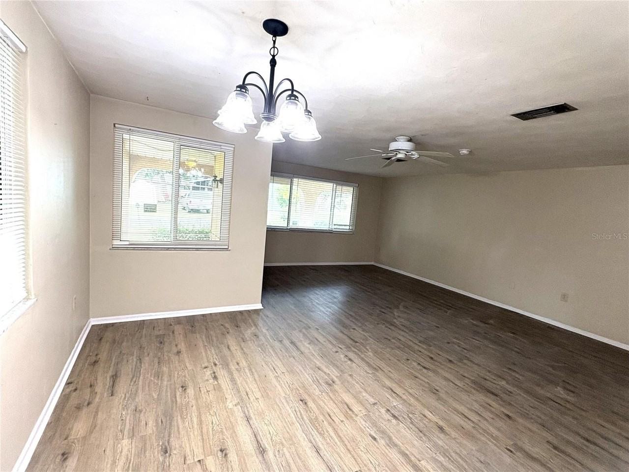 6216 Missouri Ave - Photo 4 of 12