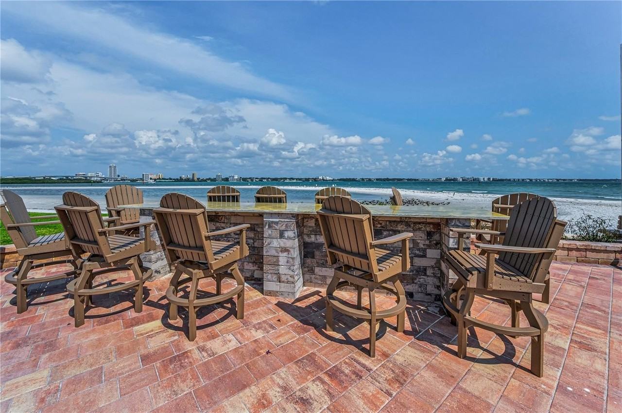 855 Bayway Blvd #806 - Photo 5 of 41