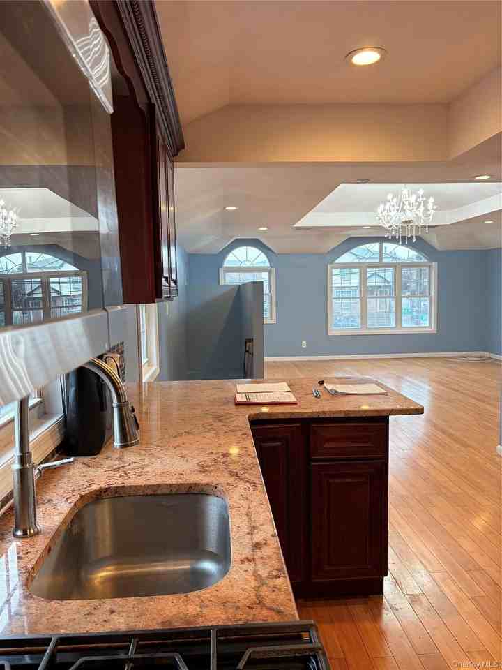 12029 144th St - Photo 6 of 17