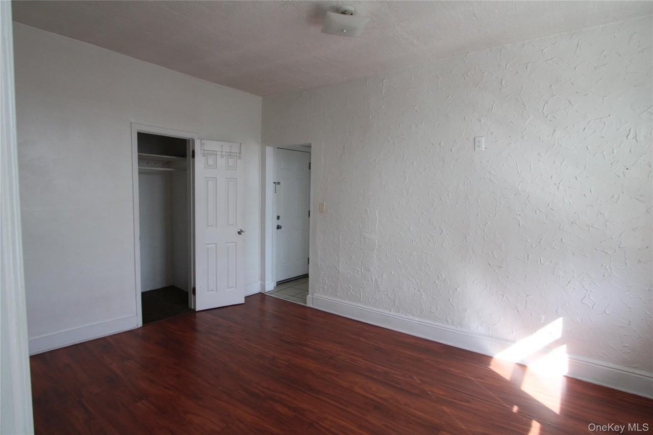 159 N Main St #2 - Photo 6 of 14