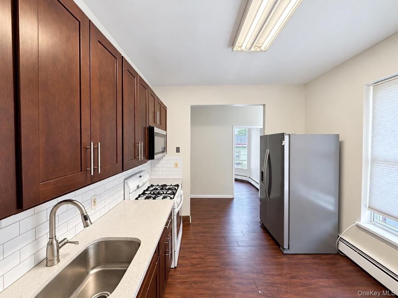 89 Market St #2ndFLRIGHT - Photo 3 of 16