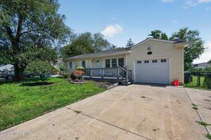 featured image of 877 Egret Dr