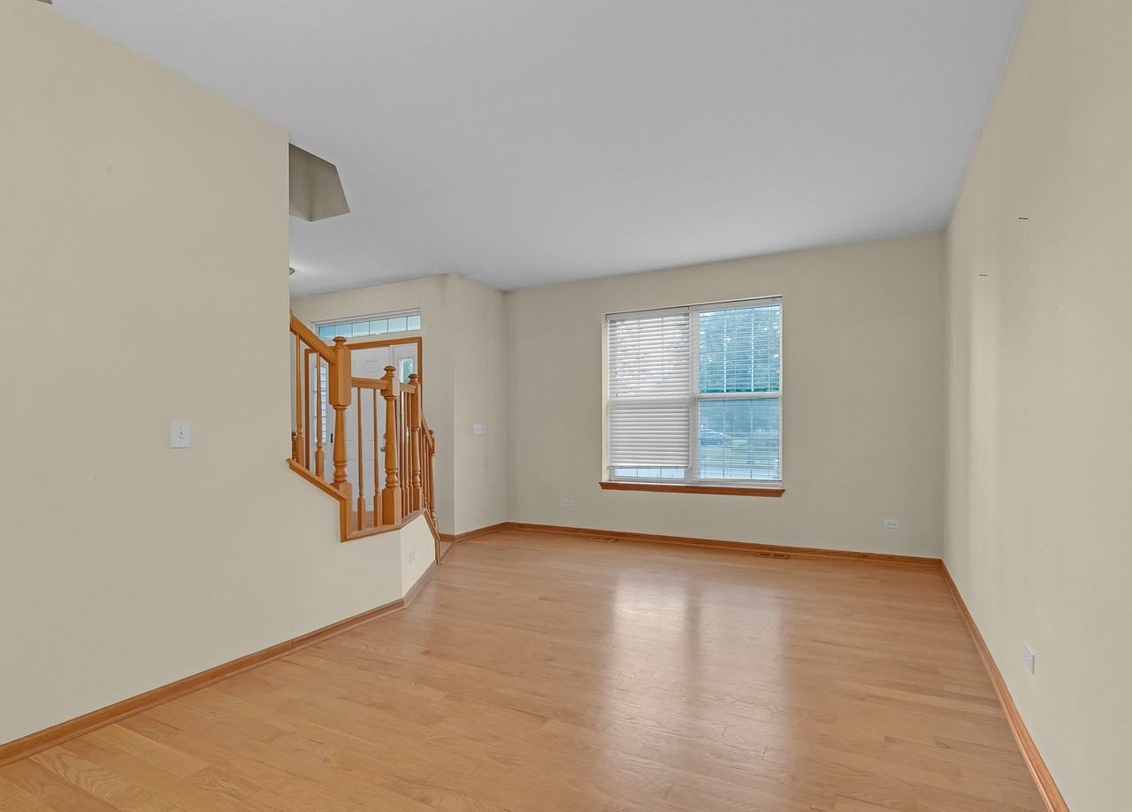 1814 Springside Dr - Photo 5 of 29