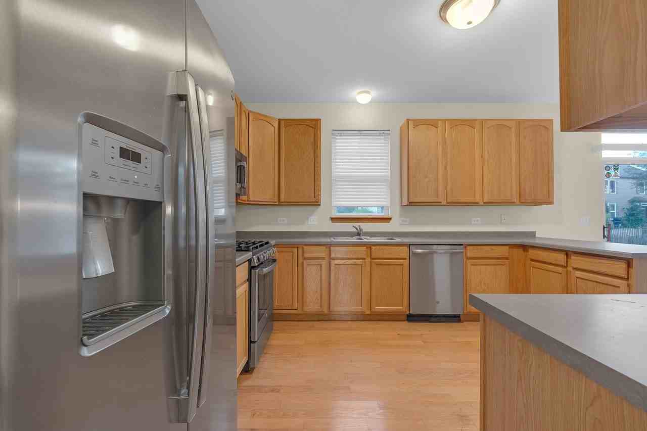 1814 Springside Dr - Photo 6 of 29