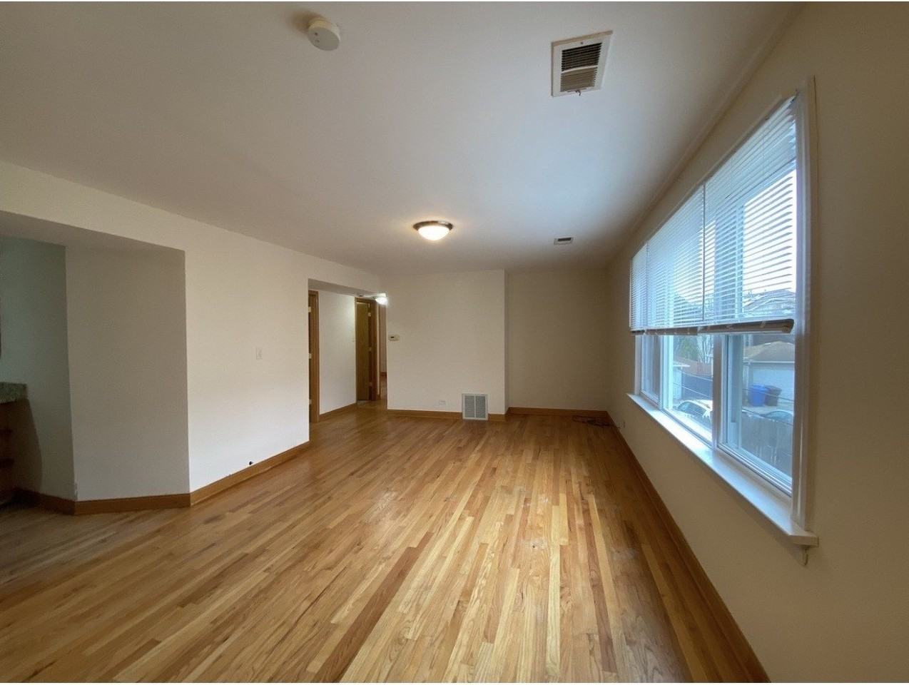 1745 W Albion Ave #2S - Photo 5 of 7