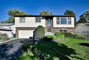 featured image of 635 N Rumple Ln