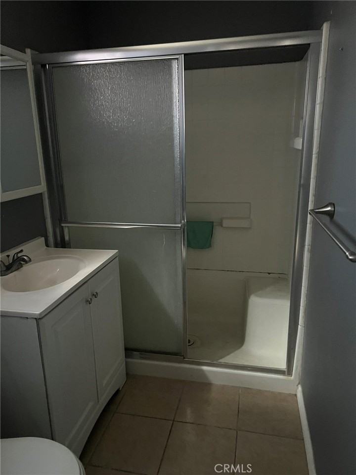 1819 N Del Norte Ave - Photo 4 of 12