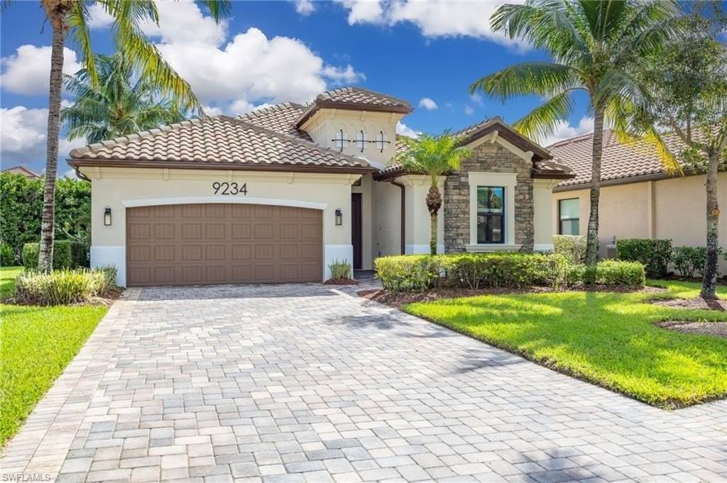 9234 Veneto Pl - Photo 3 of 50