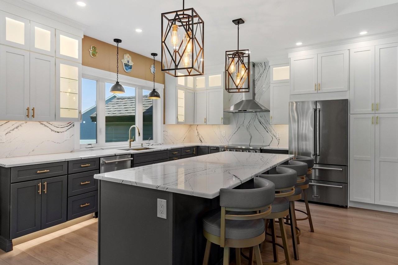 467 Blane Cir - Photo 4 of 41
